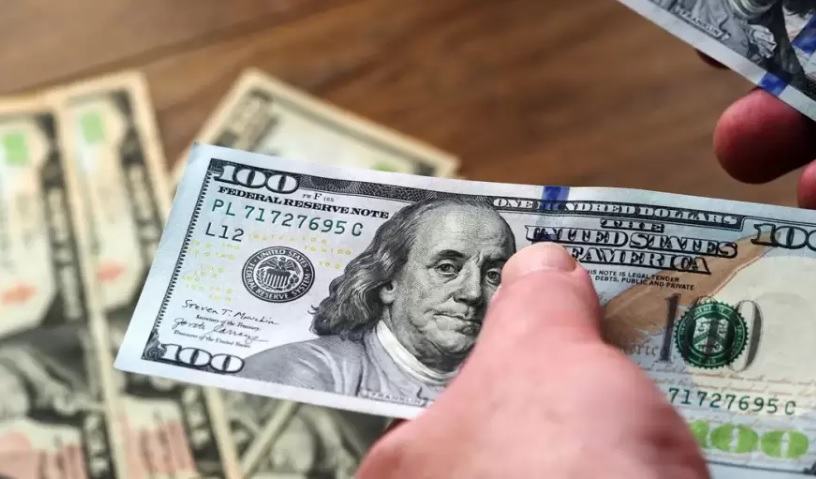 Se termina el dólar oficial fijo: ¿qué es el "crawling peg"?