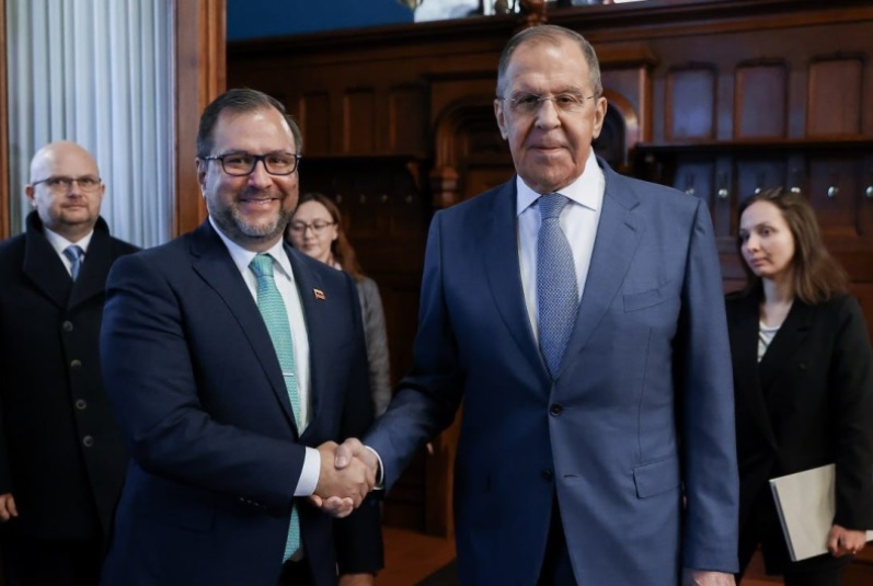 Rusia y Venezuela no usarán dólares para el intercambio comercial