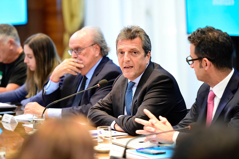 Pese a las versiones, Massa no dejaría Economía