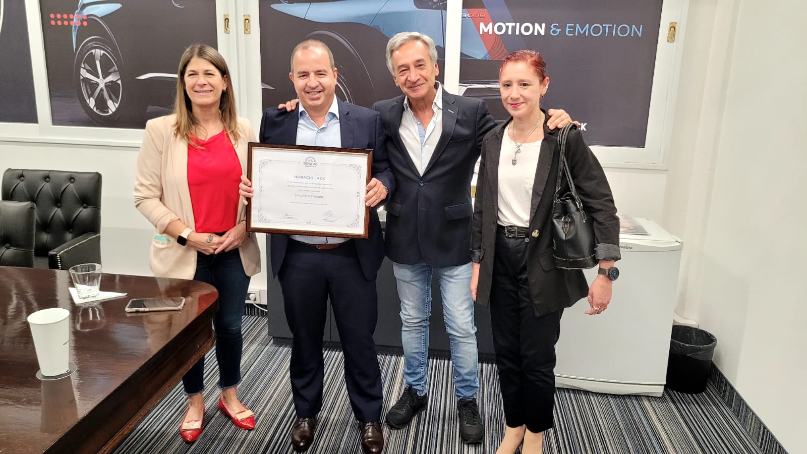 El Grupo Jack fue distinguido con el Diploma de Honor del Senado