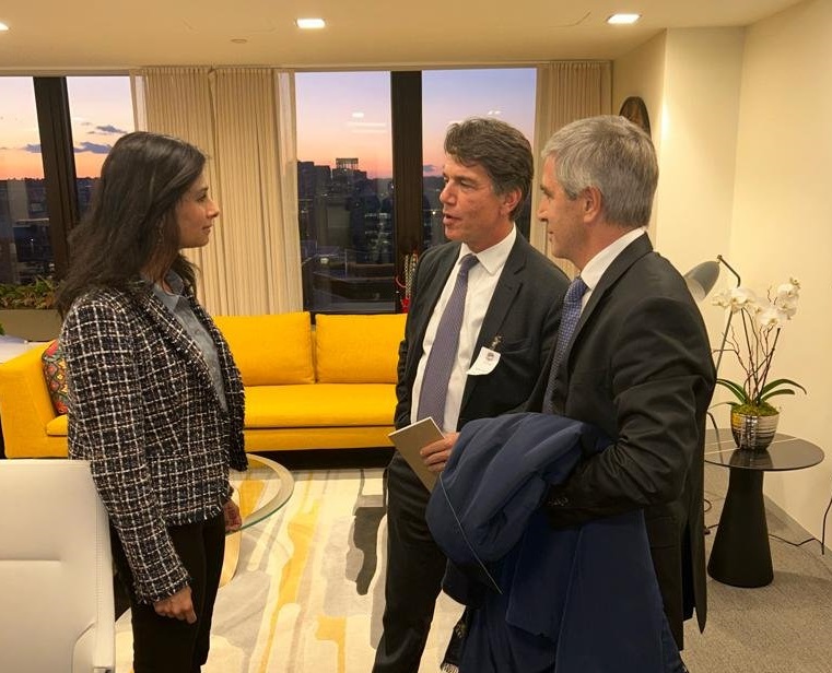 El FMI calificó como "positivo" el encuentro con Caputo y Posse