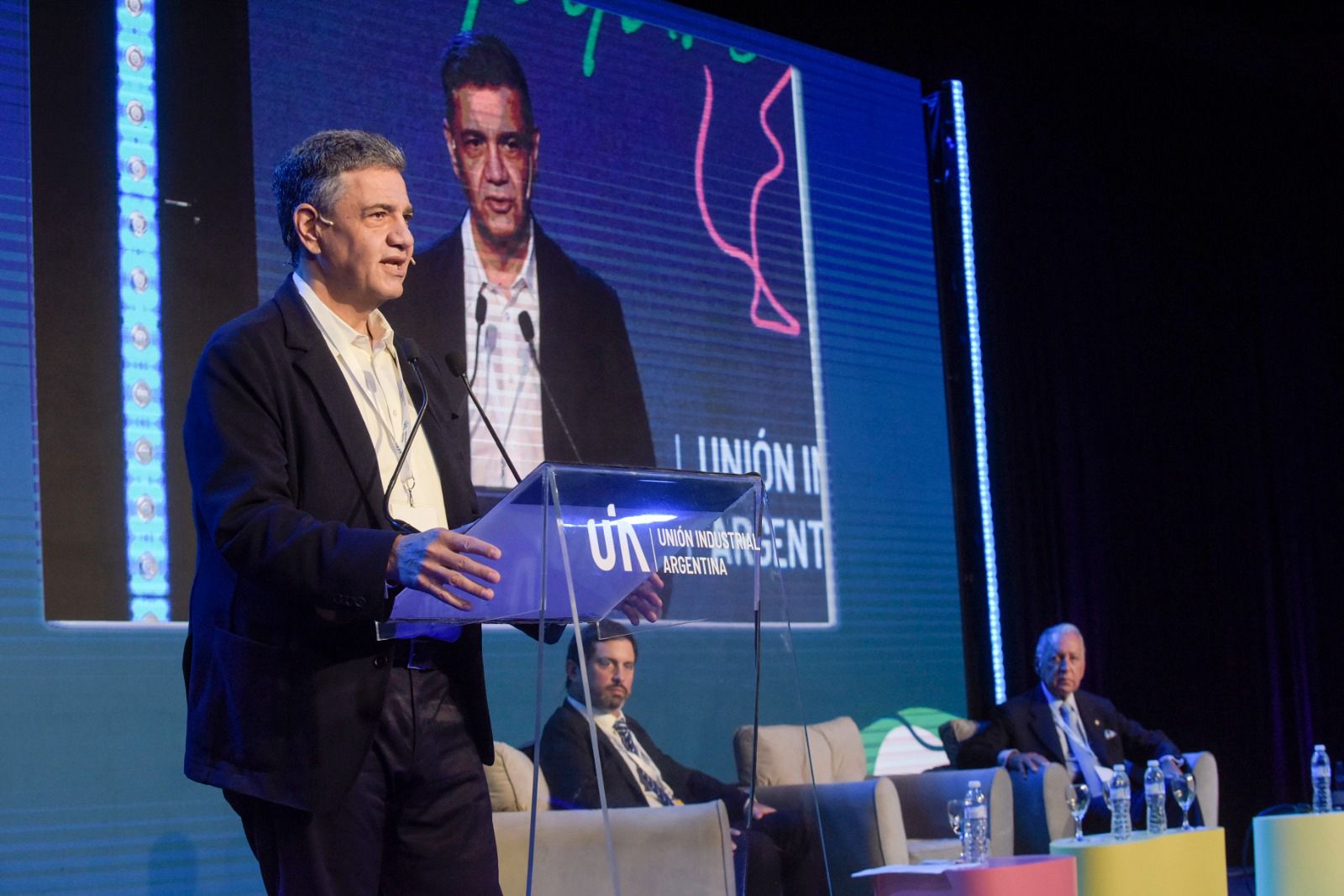 Jorge Macri: “La Ciudad tiene que recuperar una vocación de perfil industrial”