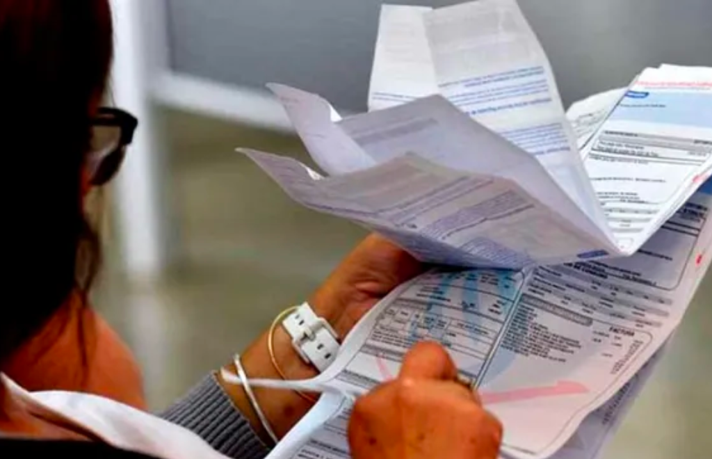 Diciembre arranca con aumentos: alimentos, peajes, internet y alquileres