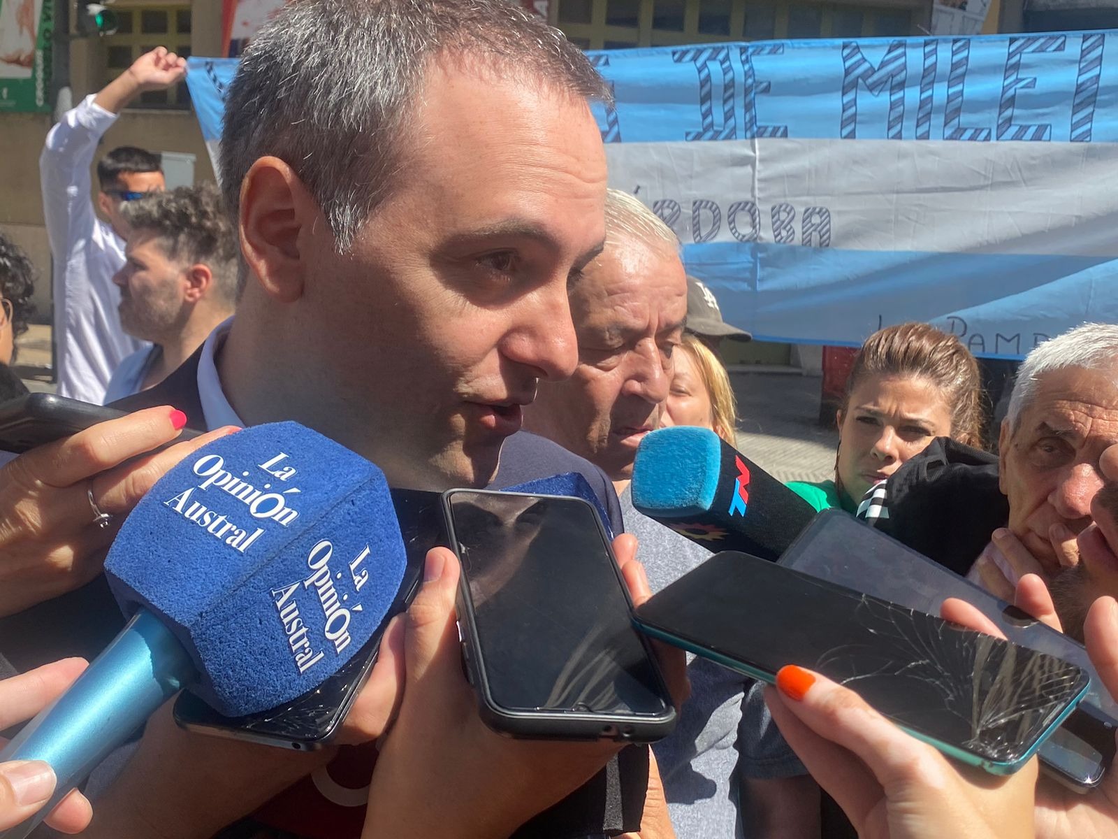 El Gobierno de Milei cerró la Dirección Nacional de Publicidad Oficial