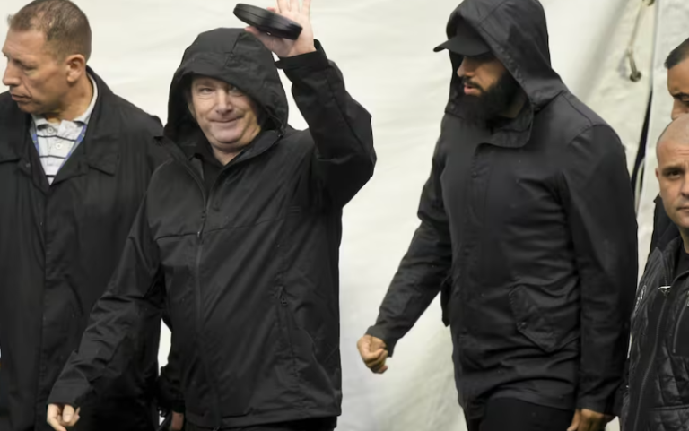 Elecciones en Boca: ya votaron 16 mil socios, entre ellos Javier Milei