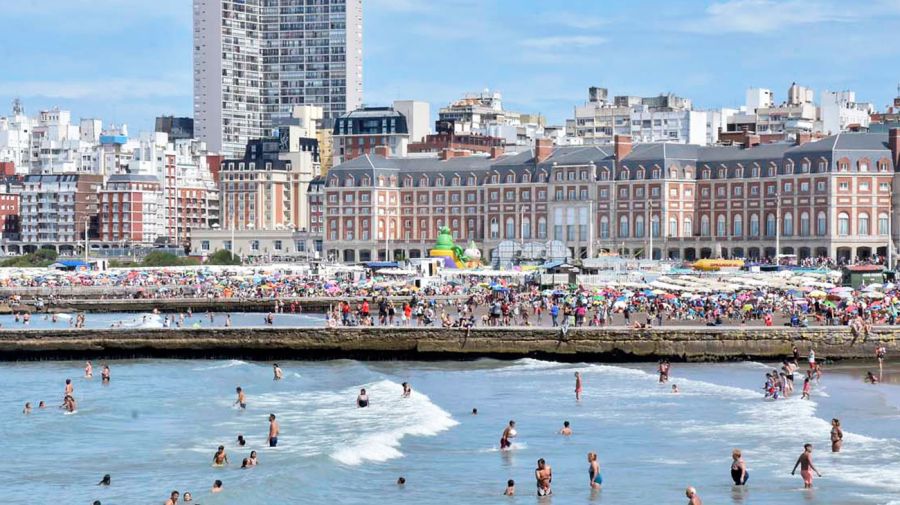 Encuesta: el 70% de los argentinos resigna vacaciones por motivos económicos