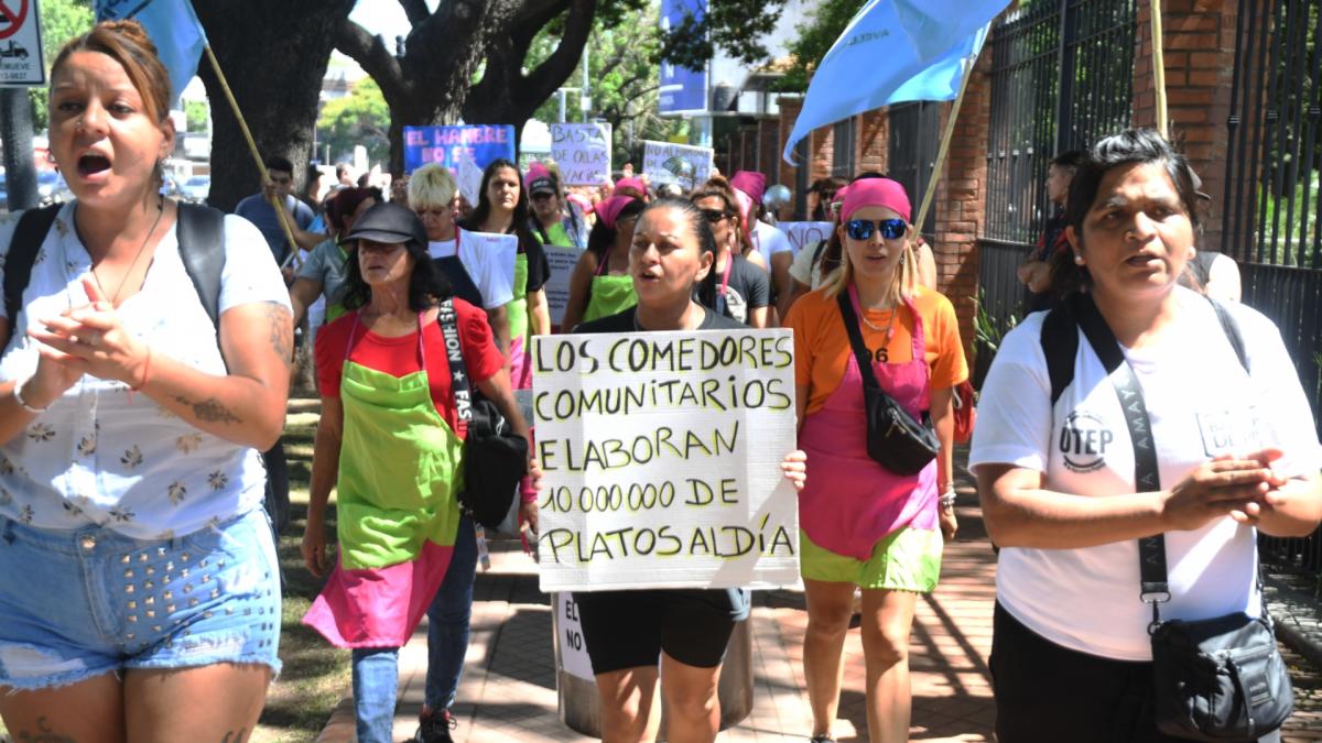 Somos Barrios de Pie realizó la primera protesta contra Milei en Olivos