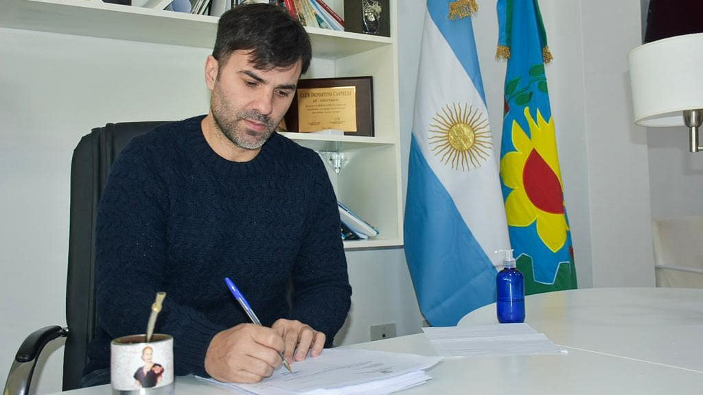 Un intendente K le pidió a Massa que se involucre en la realidad del país