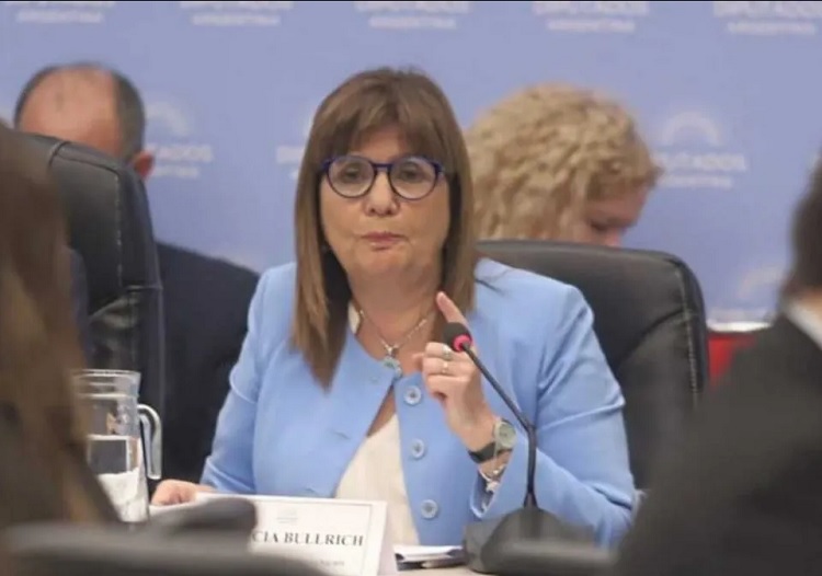 Bullrich, Mondino y Caputo cuestionaron el paro de la CGT: "No tiene justificación"