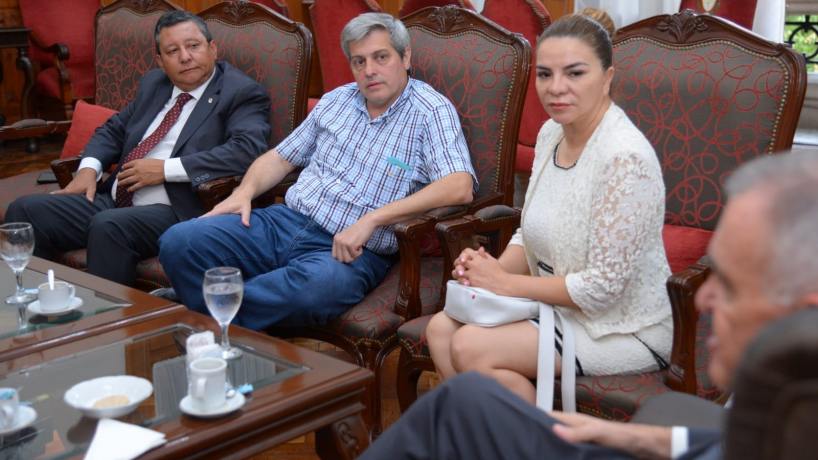 Se dieron vuelta: tres diputados peronistas de Tucumán abandonan UP