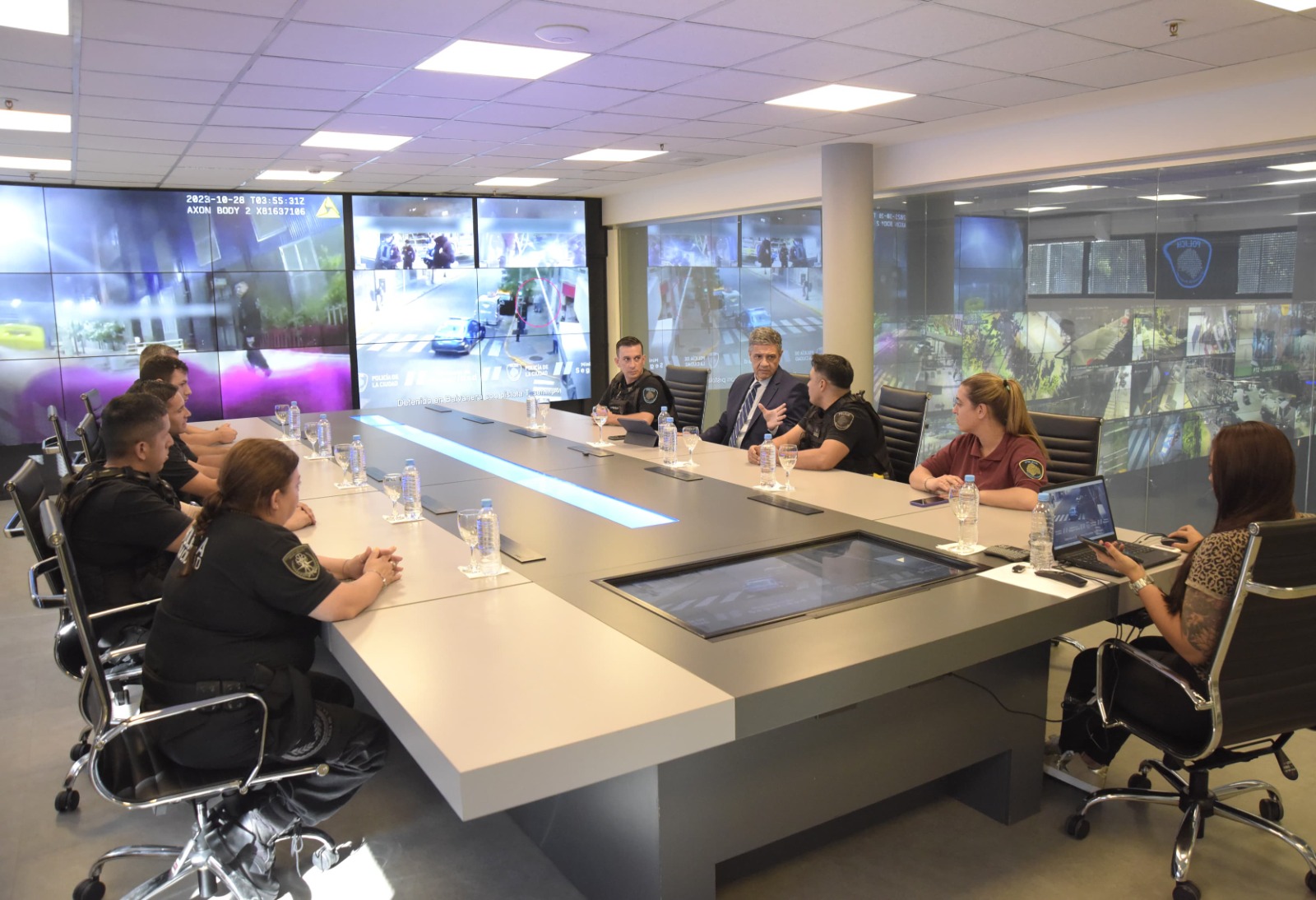 Jorge Macri defendió las Taser: “Se protege a los que pueden ser dañados"