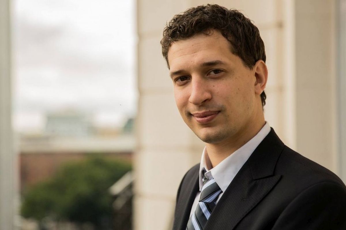 Joven agredido denunció al periodista que lo golpeó y a los manifestantes