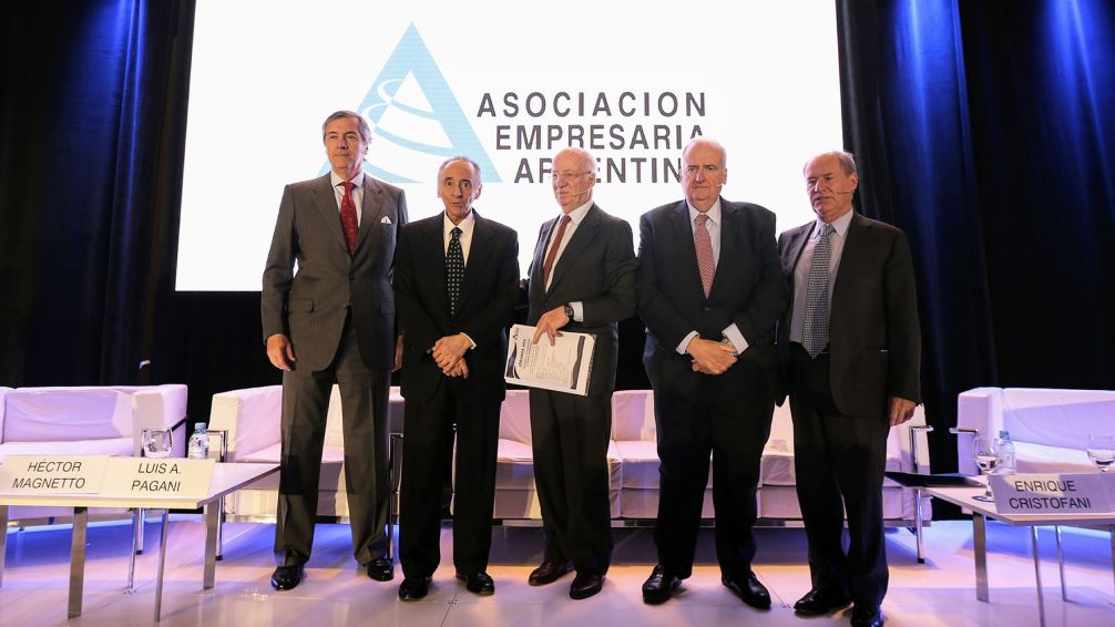 Círculo rojo: los empresarios celebraron la aprobación de la Ley Ómnibus