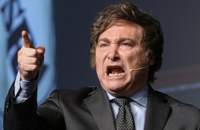 Milei contra todos por la Ley Ómnibus: "Tomaron la decisión de destruirla"