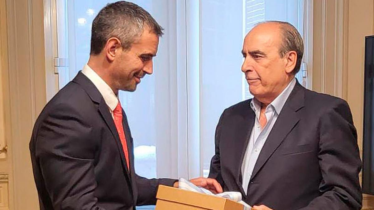 Francos y Menem evalúan avanzar con algunas iniciativas de la Ley Ómnibus