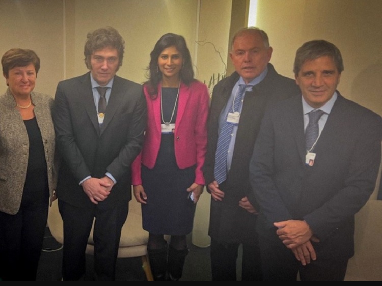 Gopinath se reunió con Caputo para monitorear el plan de ajuste