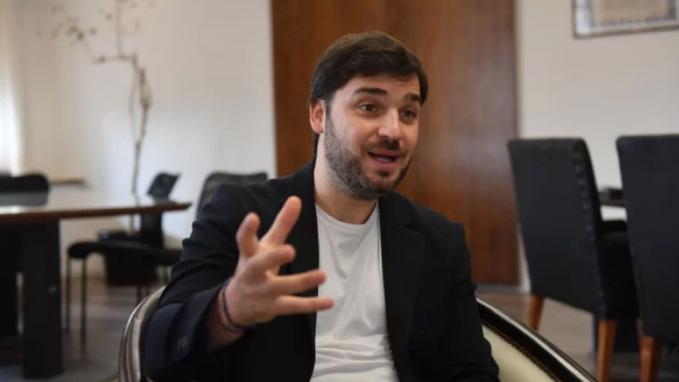 Torres contra Milei: “El Riesgo País también sube por errores del Gobierno”