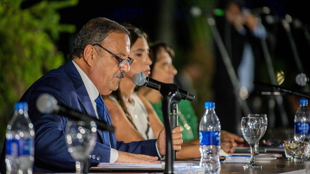 Otra provincia en crisis: La Rioja no pagó un vencimiento en dólares