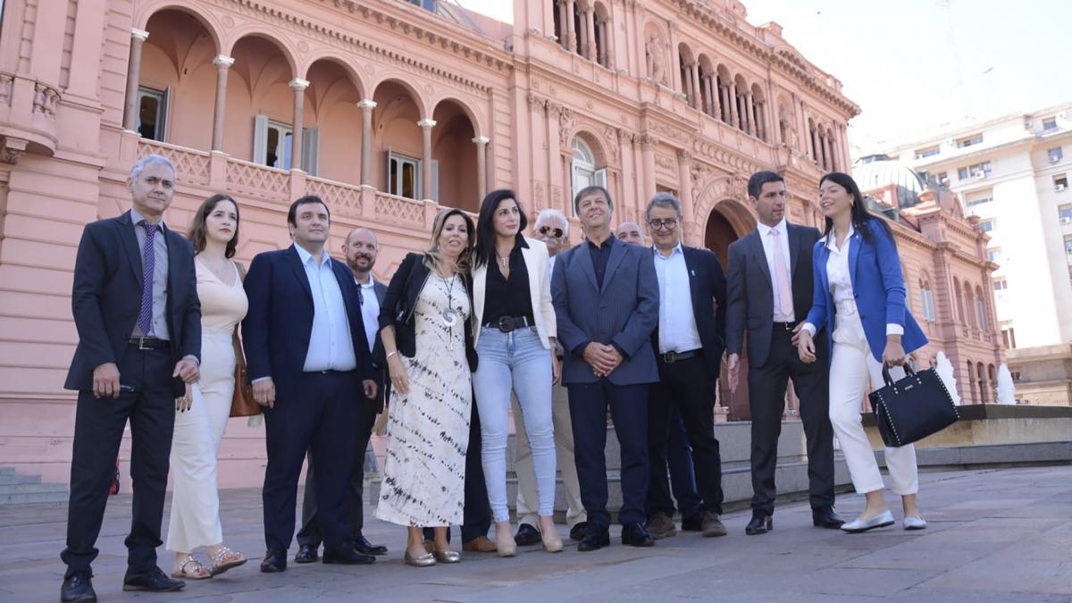 Milei recibió a sus diputados y pidió acompañamiento