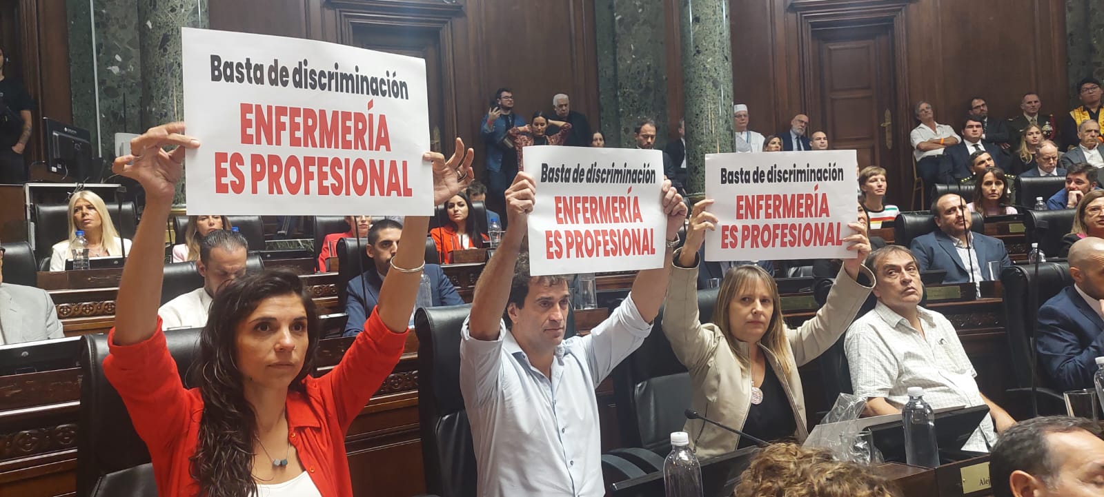 Fierro: "Macri es la versión degradada de una especie de vocero municipal"