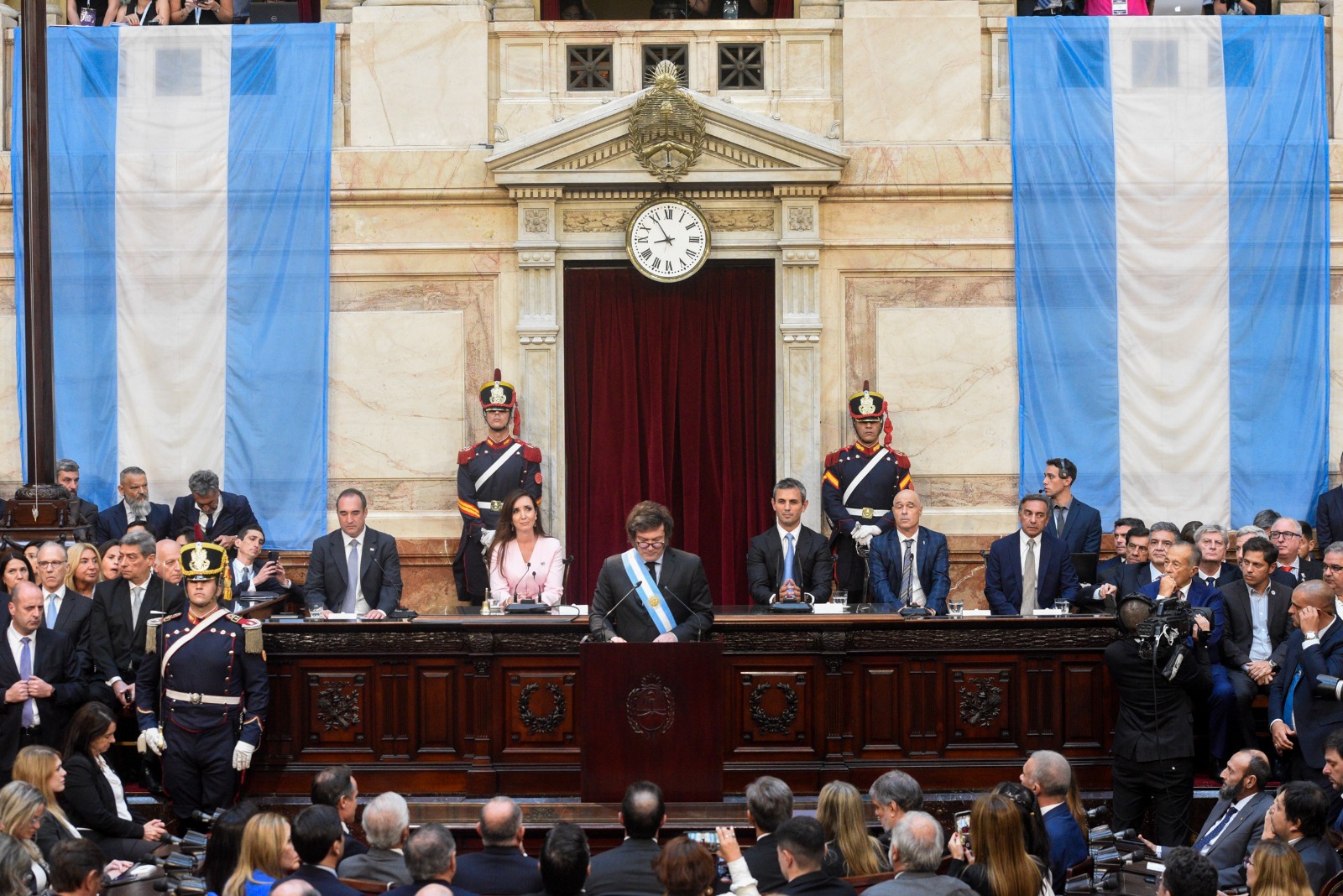 Milei insistirá con la reforma previsional y Ganancias en el Congreso