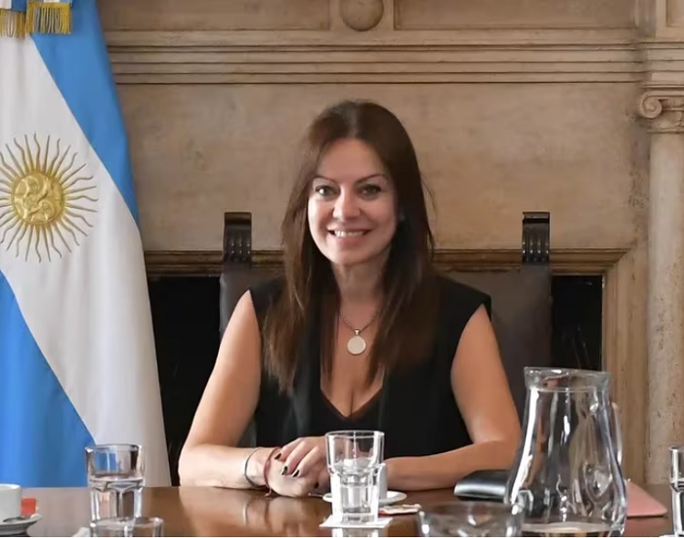 Pettovello contra las organizaciones sociales: “Se aprovechan de la gente”