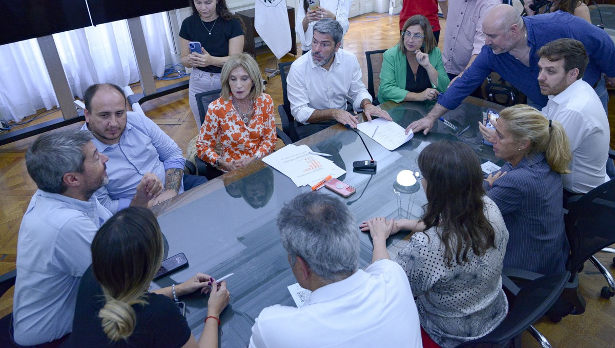 Legislatura: inició la designación de los Defensores del Pueblo Adjuntos