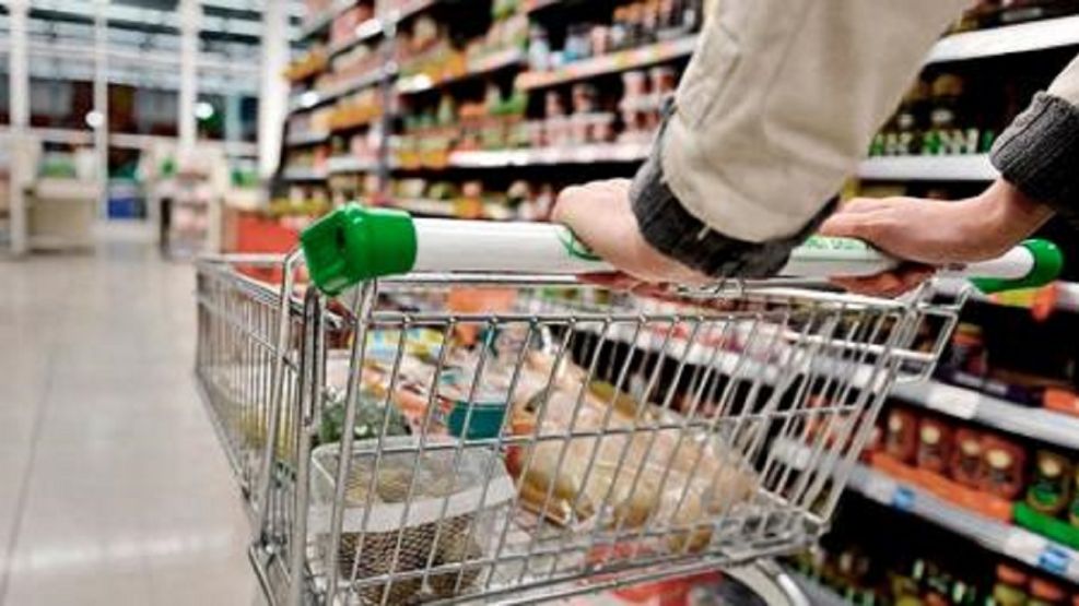 Las ventas en supermercados cayeron un 17,8% en octubre