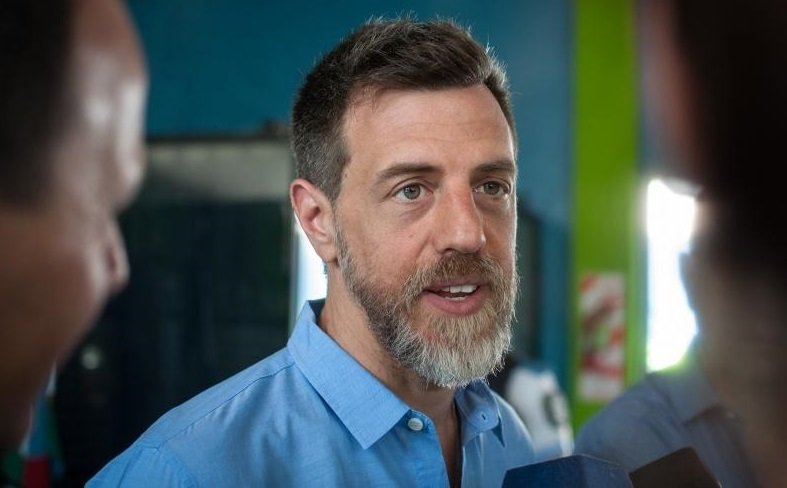 Kravetz: “Seguiremos con las detenciones aunque duerman en un patrullero"