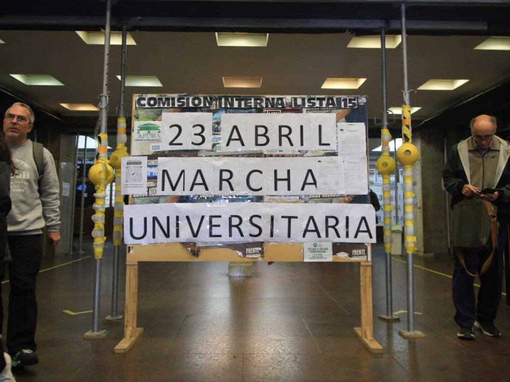 Kicillof, Massa y Lousteau participan de la Marcha Federal Universitaria