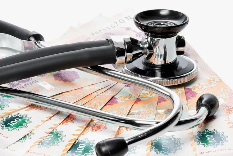 Prepagas: el Gobierno amplió el amparo a 5 empresas más