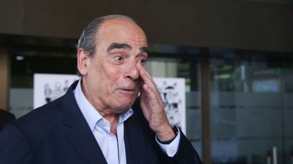 Después de echarla, Francos dijo que Mondino seguirá en el Gobierno