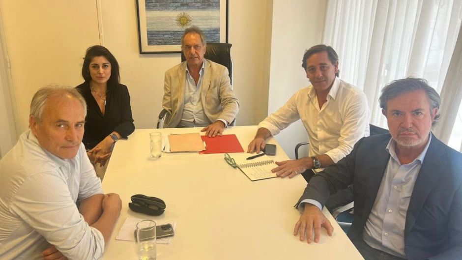 Scioli se reunirá con el presidente de la Liga Española por las SAD