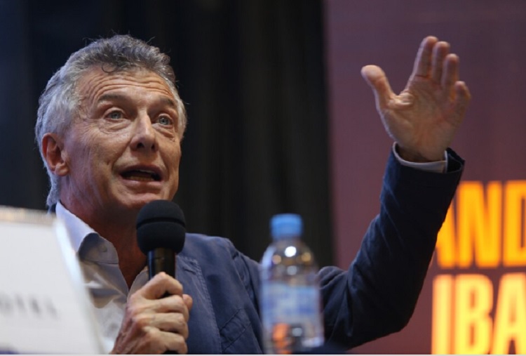 Macri planifica cómo rearmarse para subirse al escenario político