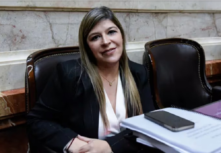 Tras el paro de la CGT, Milei se alía con el Pro para sancionar los bloqueos