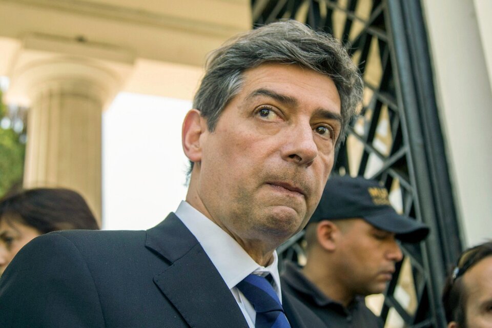 Intentaron robarle la camioneta a Rosatti frente al Palacio de Tribunales