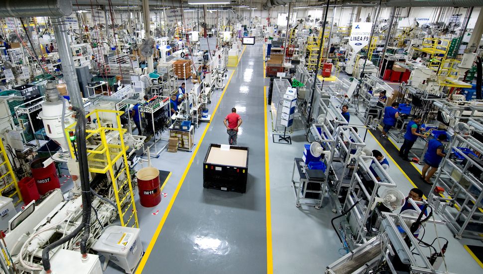 Recesión sin freno: cayó la capacidad instalada de la industria