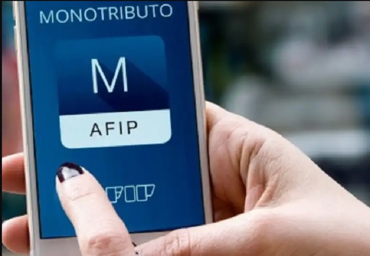 El Gobierno aumenta Ganancias y Monotributo en busca de oxígeno fiscal