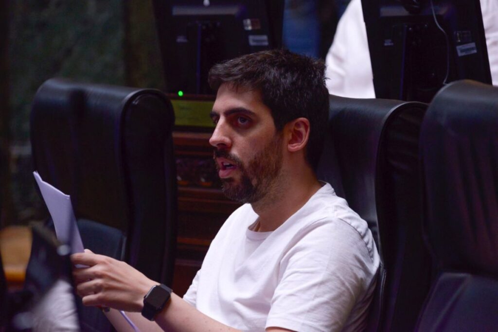 Casielles: "El abandono del espacio público tuvo graves consecuencias"