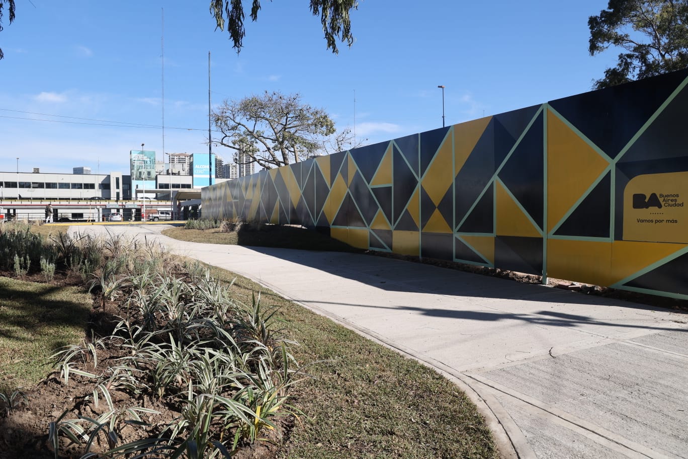 GCBA recuperó con obras la zona de Retiro, tras el desalojo de la feria