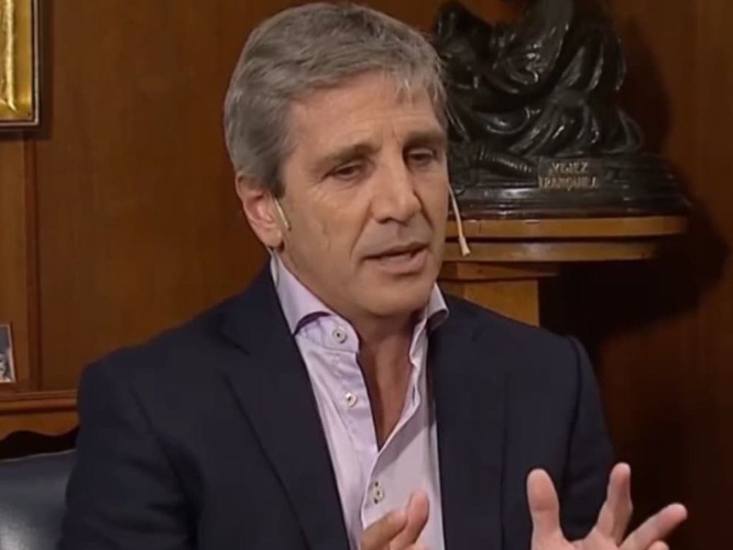 Caputo aseguró que en 2025 "sin dudas" el Gobierno levanta el cepo