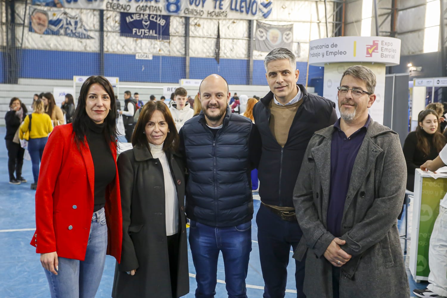 Expo Empleo Barrial llegó a la Comuna 9: más de 400 ofertas laborales