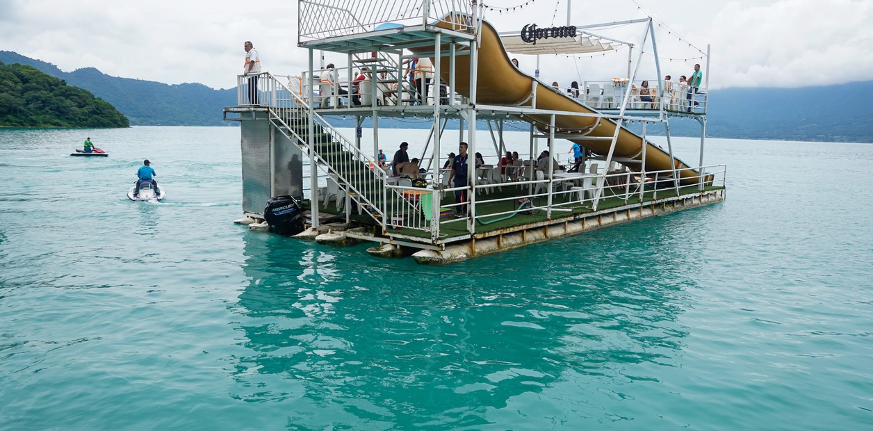 Efecto Bukele: boom de turismo internacional en El Salvador