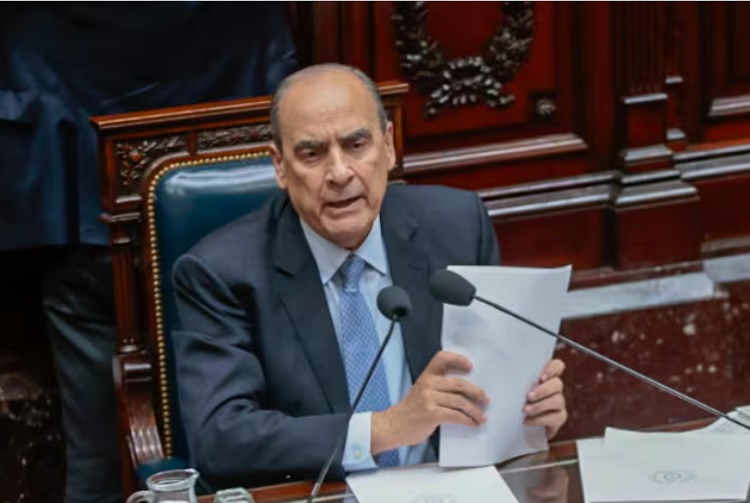 Francos fue dado de alta tras haber sufrido un cuadro gastrointestinal