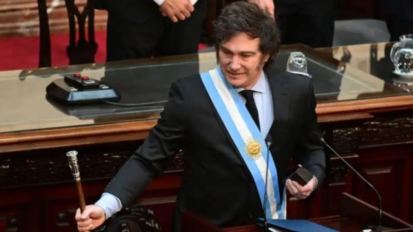 Milei pidió a los gobernadores hagan un ajuste de USD 60 mil millones