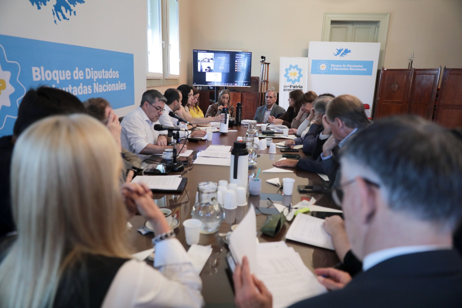 Presupuesto 2025: UP pidió la presencia de todo el Gabinete en Diputados