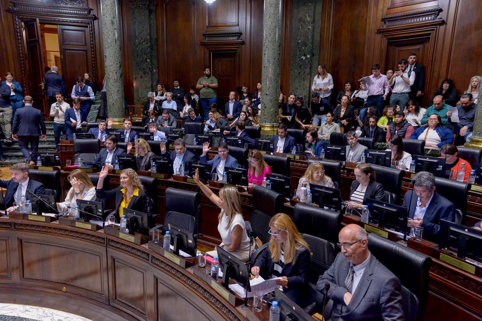 La Legislatura porteña reconoció a Buquebus