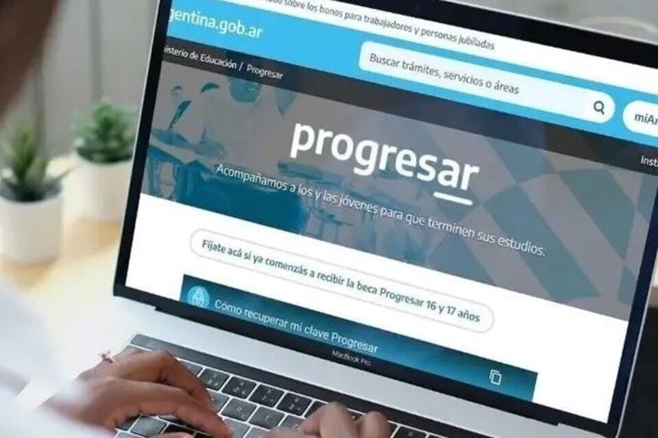 El Gobierno brindó explicaciones sobre las Becas Progresar