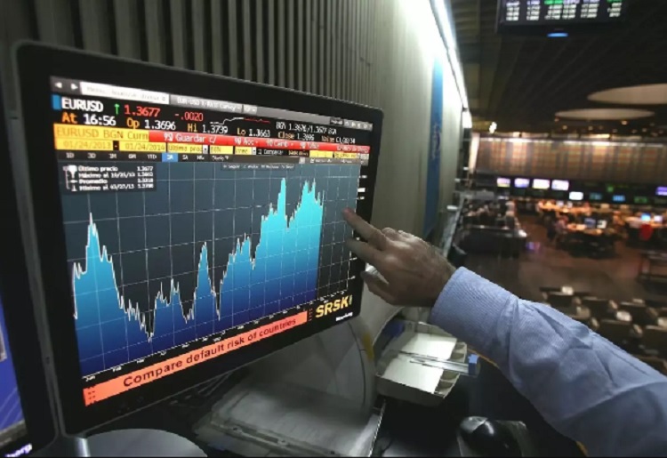 El riesgo país perforó los 1.000 puntos y tocó el valor más bajo desde 2019