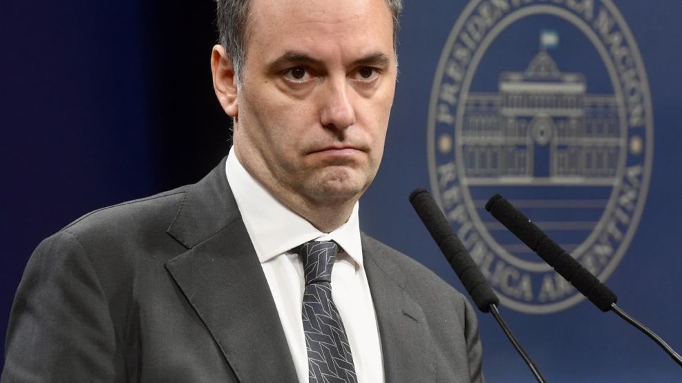 Adorni le contestó a Carrió: "Tremendista" y "no elegimos opositores"